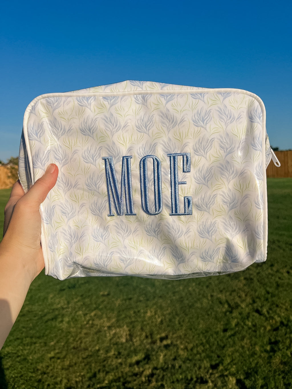 WIPEABLE ZIPPER POUCH