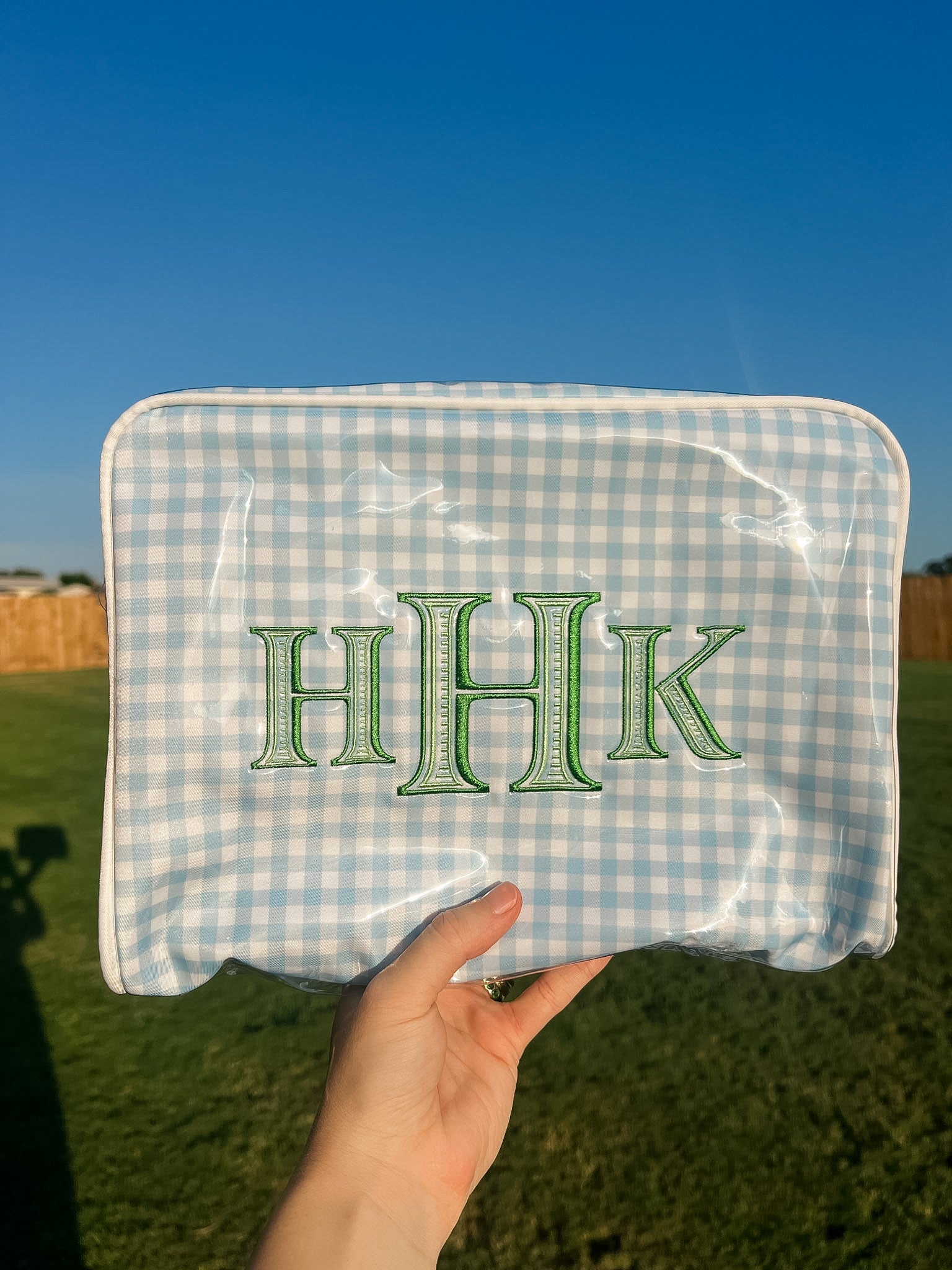 WIPEABLE ZIPPER POUCH