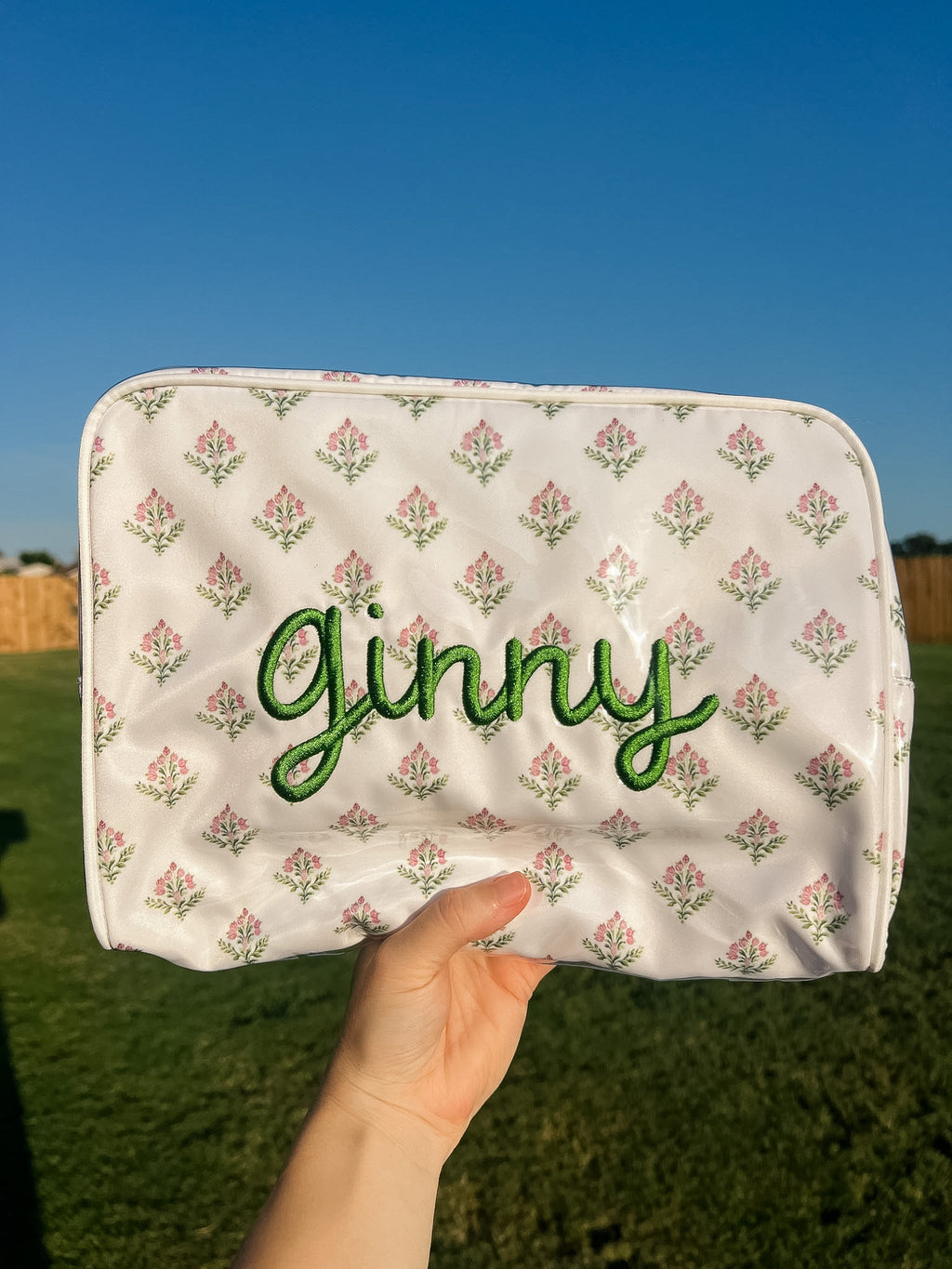 WIPEABLE ZIPPER POUCH