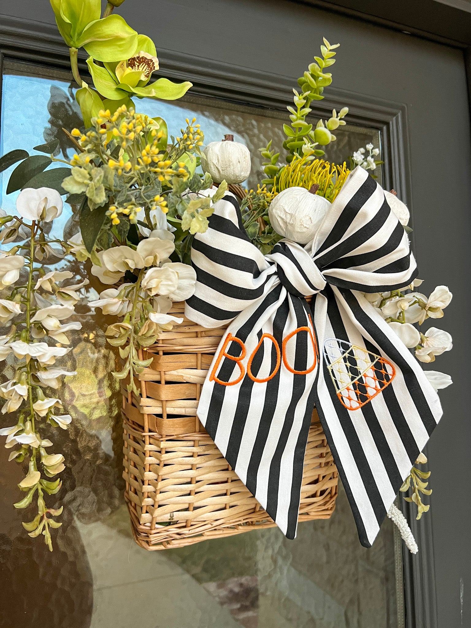 WREATH SASH