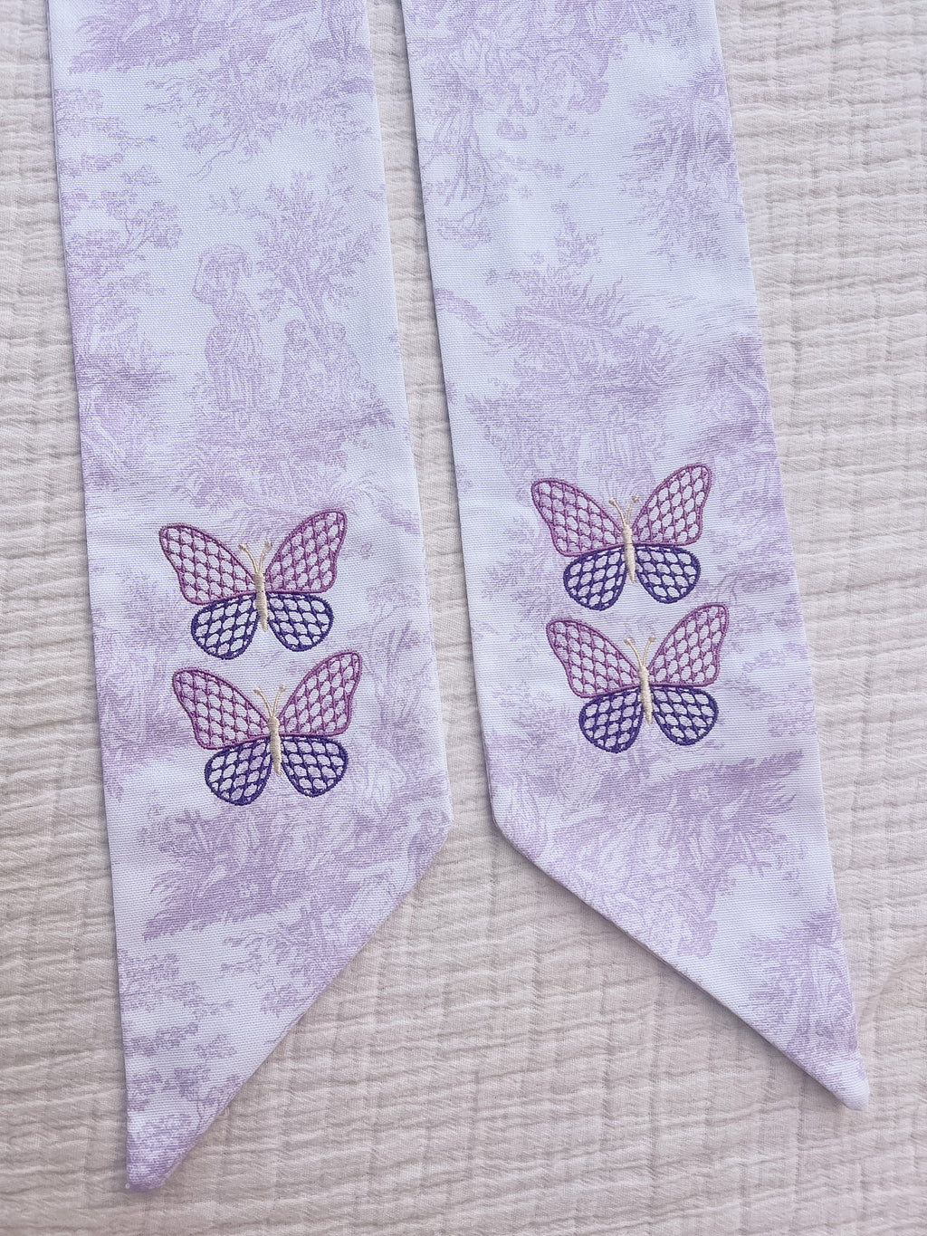 WREATH SASH